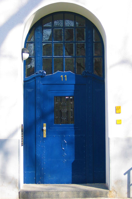 Hauseingang in der Stubenrauchstraße 11
