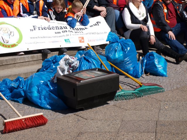 Friedenau räumt auf